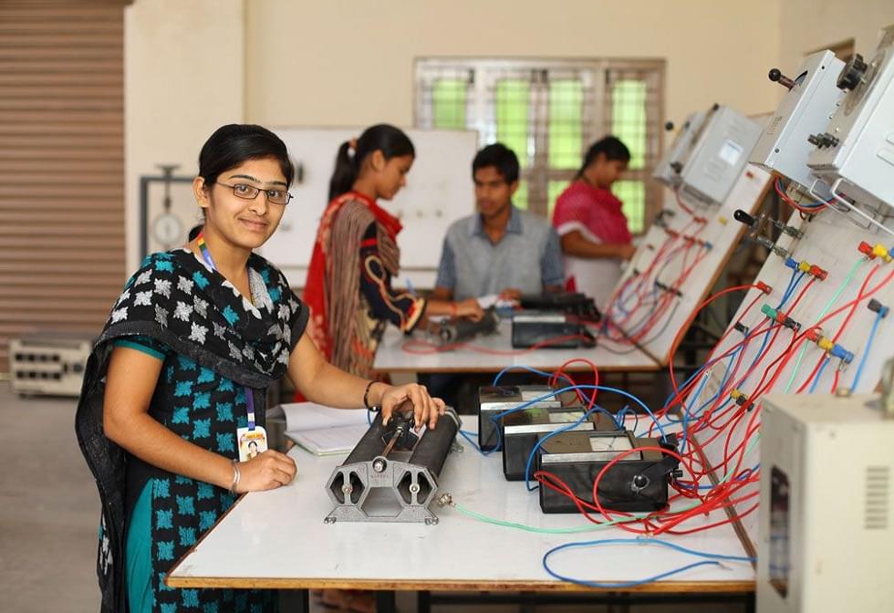 Christu Jyothi Institute of Technology and Science Warangal Infrastructure photo 9