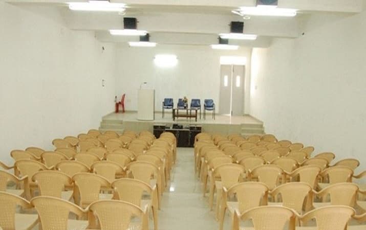 AR School of Business Dindigul Facility photo 2