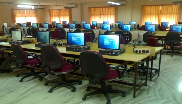 JNTUH Campus & Infrastructure photo 3