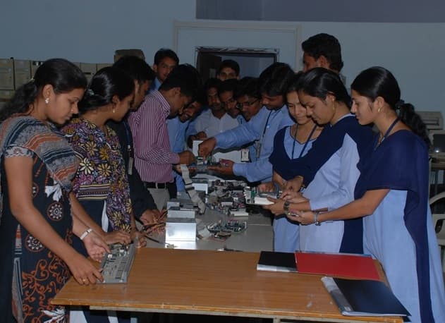 Dr. Paul Raj Engineering College East Godavari Infrastructure photo 6