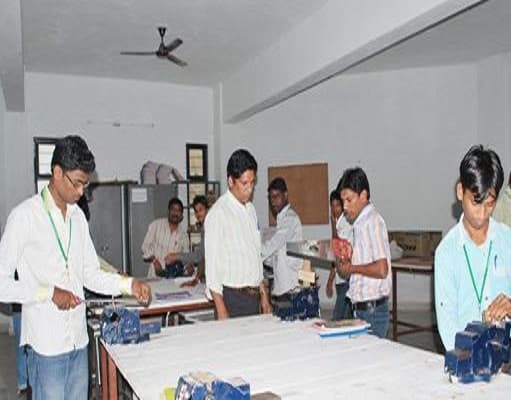 Vaageswari College of Engineering Karimnagar Infrastructure photo 1