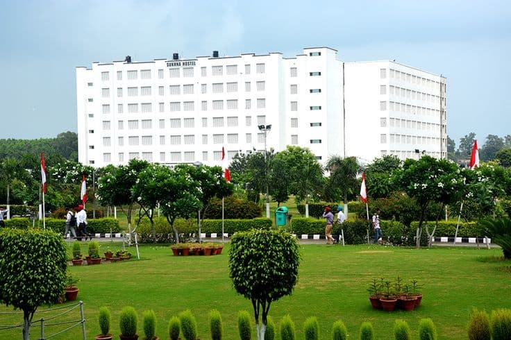 Chandigarh University Academic Building & Auditorium photo 1