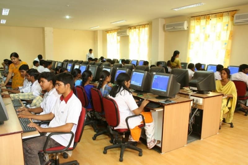 Vivekananda Institute of Technology & Science Karimnagar Computer Labs photo 1