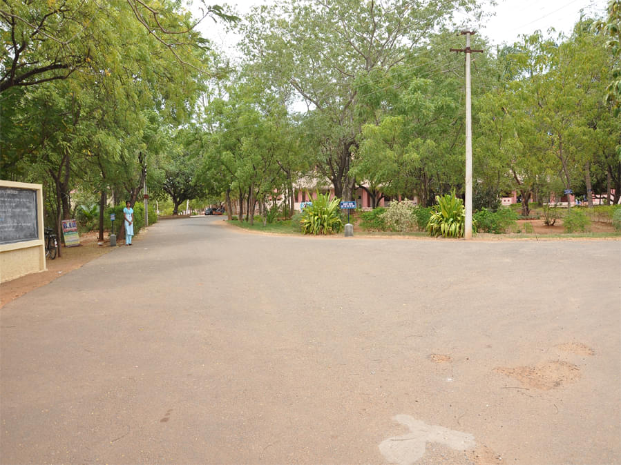 Sarah Tucker College Tirunelveli Academic Building photo 7