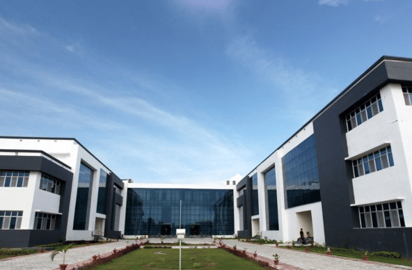 SRMS Bareilly Building Infrastructure photo 6