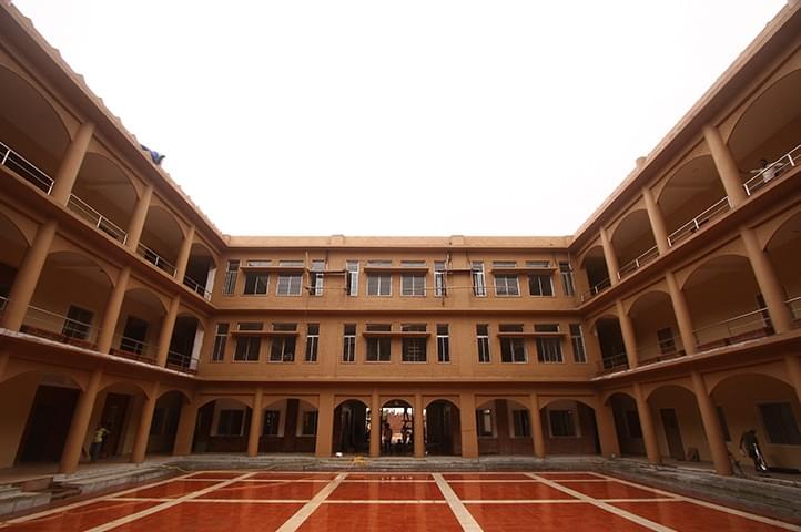 Sri Sri University Cuttack Academic Building photo 3