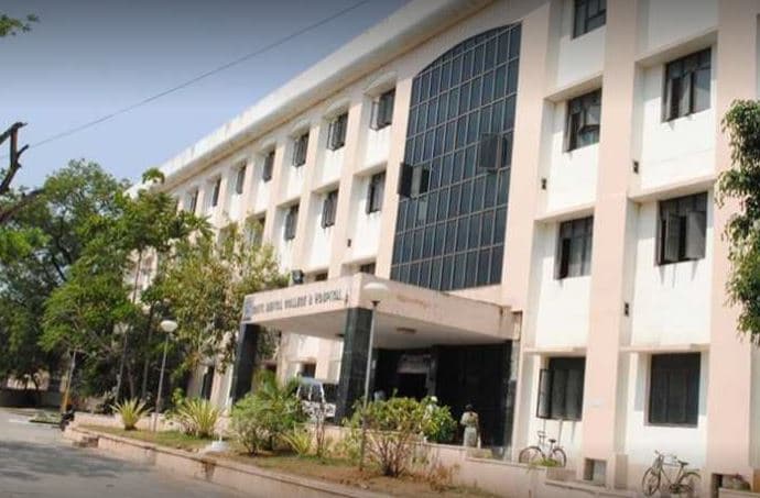 Govt. Dental College & Hospital Patiala Academic Building photo 2