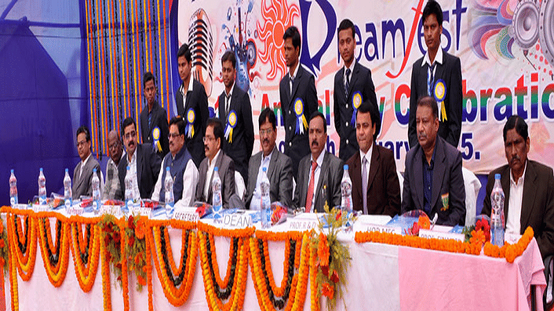 NIIS Events and Extra Curriculars photo 10