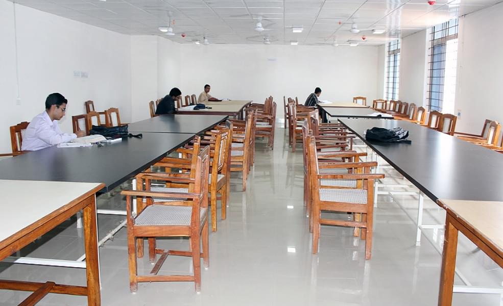 Late Baliram Kashyap Memorial Govt. Medical College Jagdalpur Campus photo 10