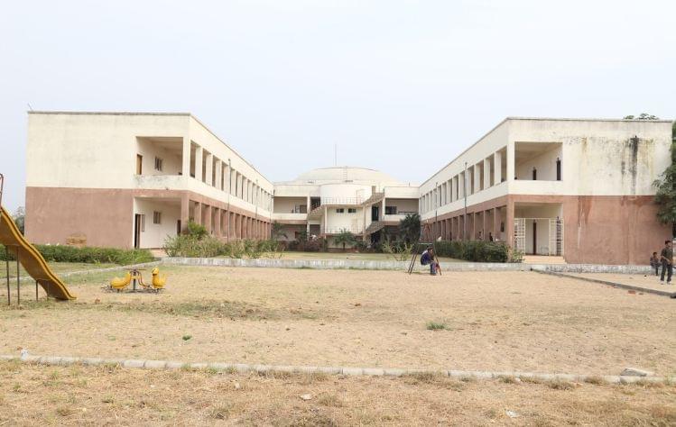 ITM Vocational University Vadodara Academic Building photo 3