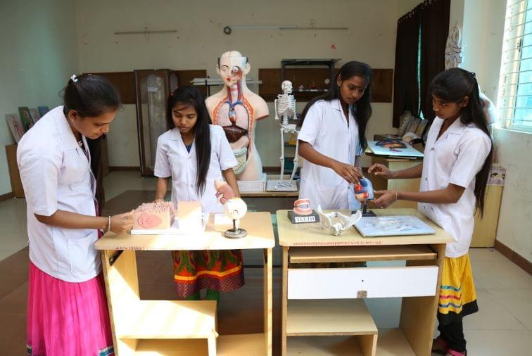 ITM Vocational University Vadodara Laboratory photo 6