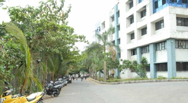 Bharati Vidyapeeth Deemed University, College of Nursing Navi Mumbai Academic Building photo 1