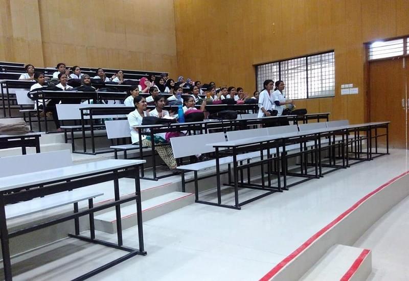 Gulbarga Institute of Medical Sciences Campus photo 3