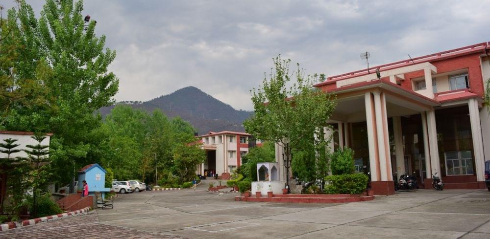 Veer Chandra Singh Garhwali Government Institute Of Medical Science and Research Srinagar Academic Building photo 3