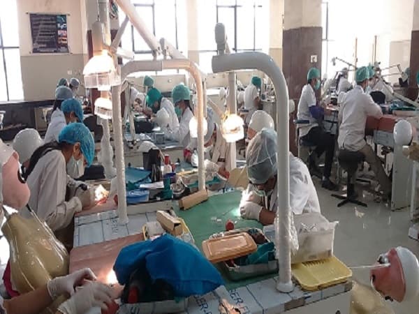 Government Dental College Raipur Campus photo 5
