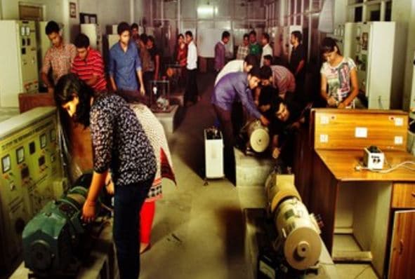 Future Institute of Technology Garia Campus photo 9