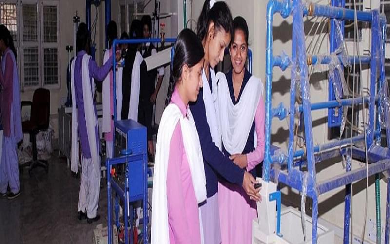 Nanhi Pari Seemant Engineering Institute Pithoragarh Campus Overview photo 10