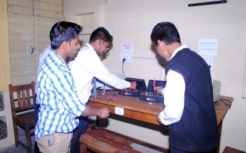 Nanhi Pari Seemant Engineering Institute Pithoragarh Campus Overview photo 12