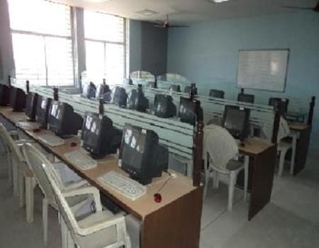 C.U. Shah College of Engineering and Technology Wadhwan Infrastructure photo 9