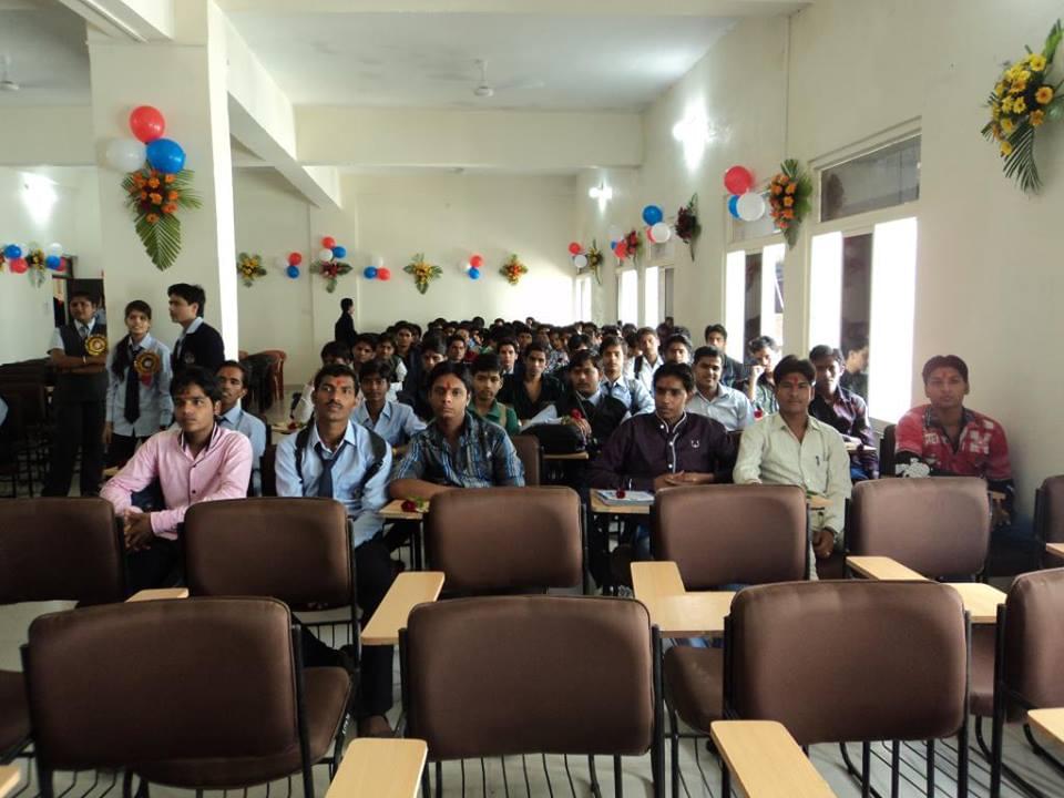 Sakshi Institute of Technology and Management Guna Events photo 5