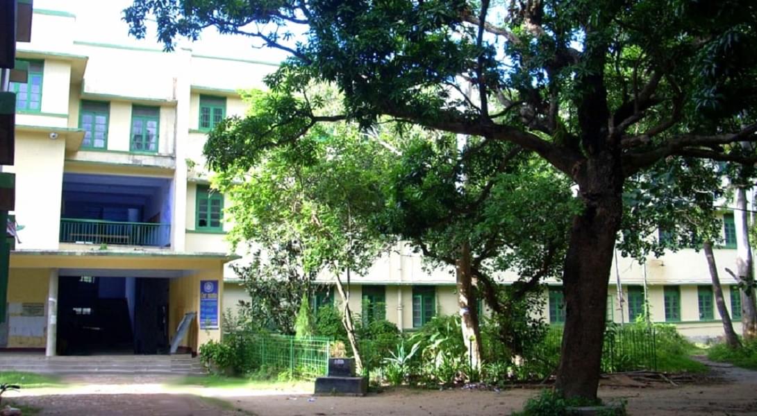 Hooghly Women's College Campus and Infrastructure photo 9