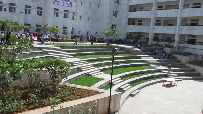 BVCOE Pune Academic Building photo 2