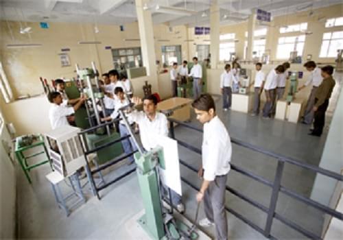 TIT Advance Bhopal hostel photo 17