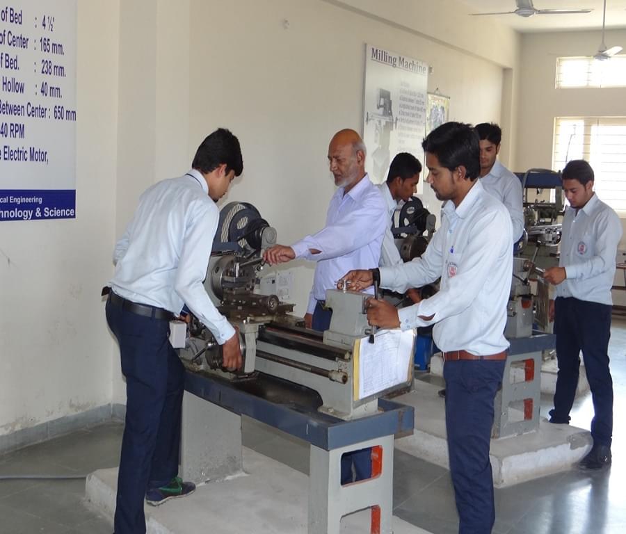 Vindhya Institute of Technology & Science Indore Campus photo 3