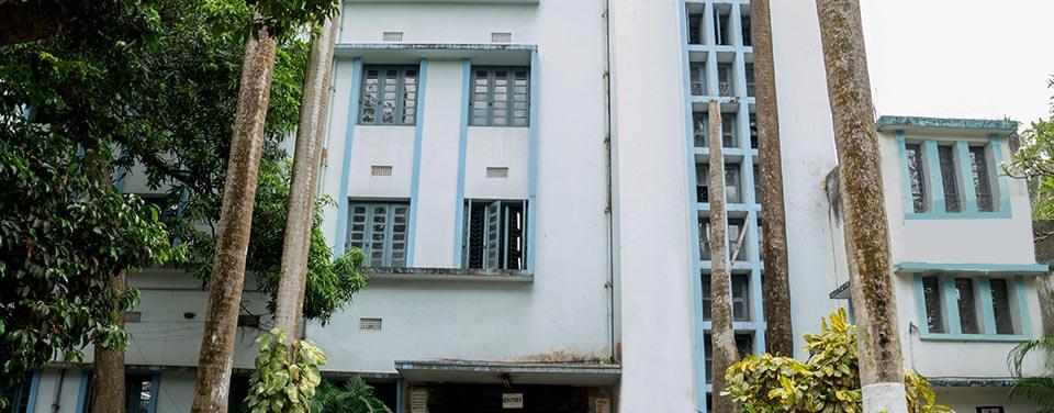 University of Calcutta Academic Building photo 8