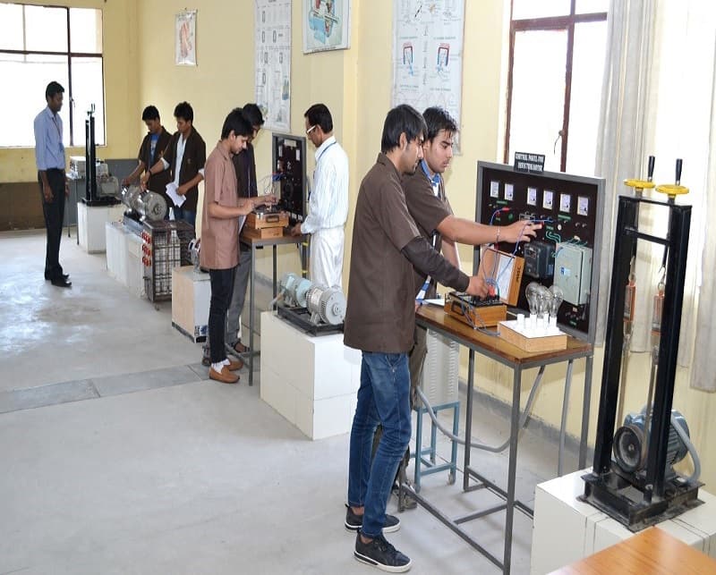 Lingaya's GVKS Institute of Management & Technology Faridabad Campus photo 5