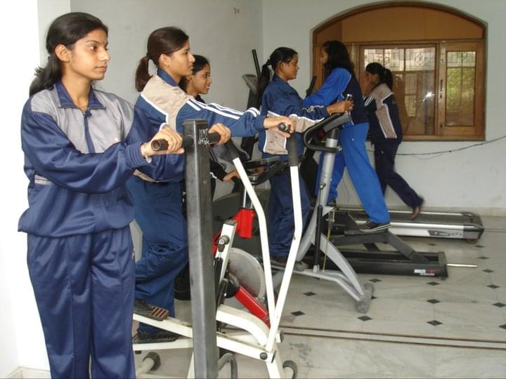 Ishan Institute of Management and Technology Greater Noida Campus with facilities photo 2