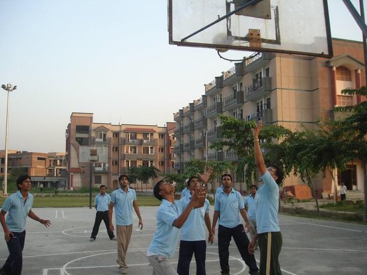 Ishan Institute of Management and Technology Greater Noida Campus with facilities photo 5