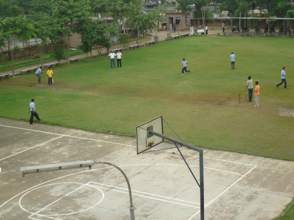 Ishan Institute of Management and Technology Greater Noida Campus with facilities photo 8