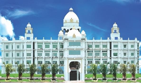 Appa Institute of Engineering and Technology Gulbarga Academic Building photo 2