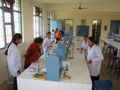 Adarsh Bhartiya College Pathankot Infrastructure photo 4