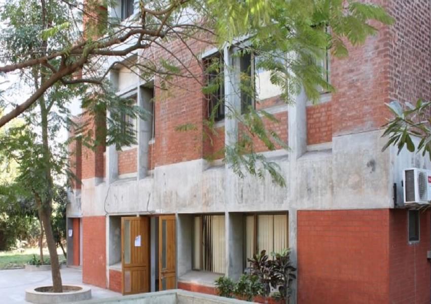 Chimanbhai Patel Institute of Management & Research Ahmedabad Campus photo 4