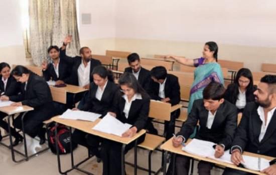 Shri Jaysukhlal Vadhar Institute of Management Studies Jamnagar Events photo 1