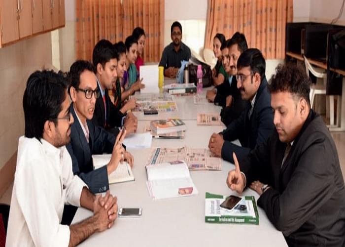 Shri Jaysukhlal Vadhar Institute of Management Studies Jamnagar Events photo 4