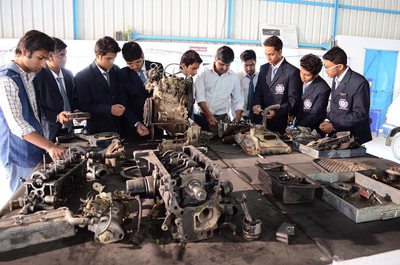 UEM Kolkata Laboratory photo 10