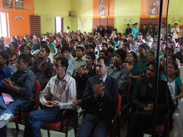 Shree J. N. Ruparel Swaminarayan Institute of Management & IT Porbandar Extra Curricular Activities photo 4