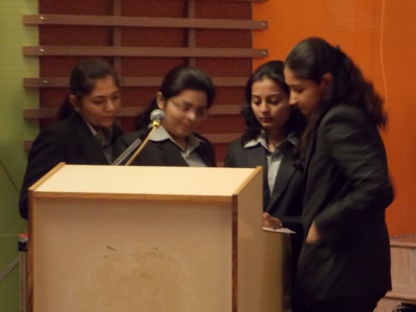 Shree J. N. Ruparel Swaminarayan Institute of Management & IT Porbandar Extra Curricular Activities photo 7