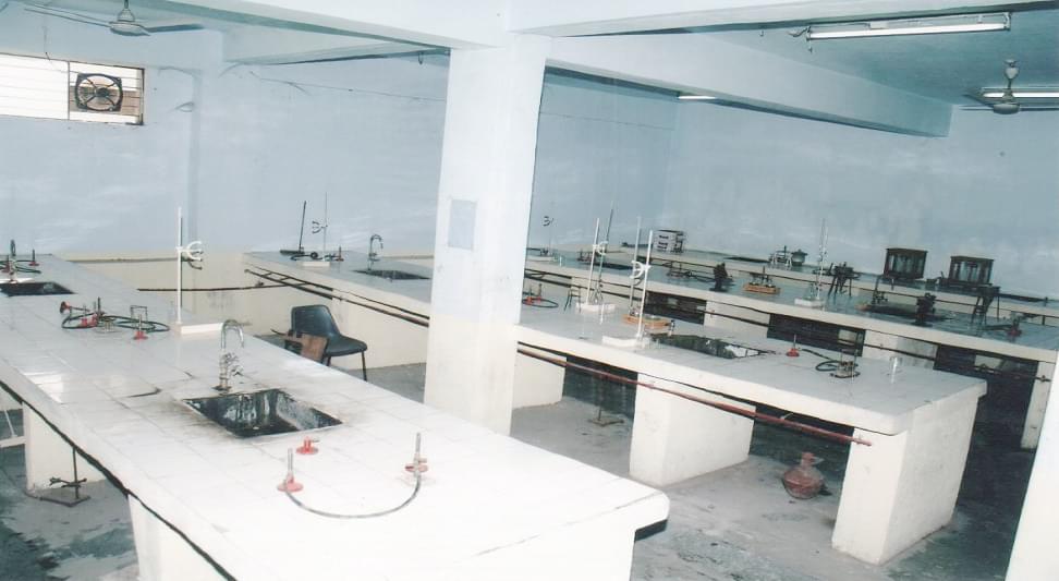 Anwarul Uloom College of Pharmacy Hyderabad Infrastructure photo 11