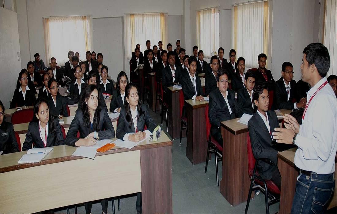 Shayona Institute of Business Management Ahmedabad Infrastructure photo 3