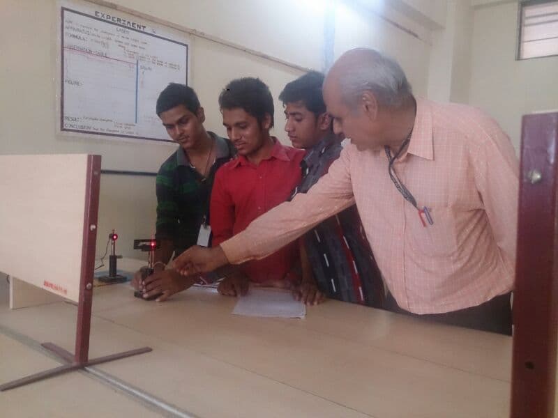 Sigma Institute of Engineering Vadodara Laboratory photo 12