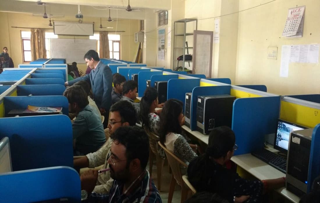 Sigma Institute of Engineering Vadodara Laboratory photo 15