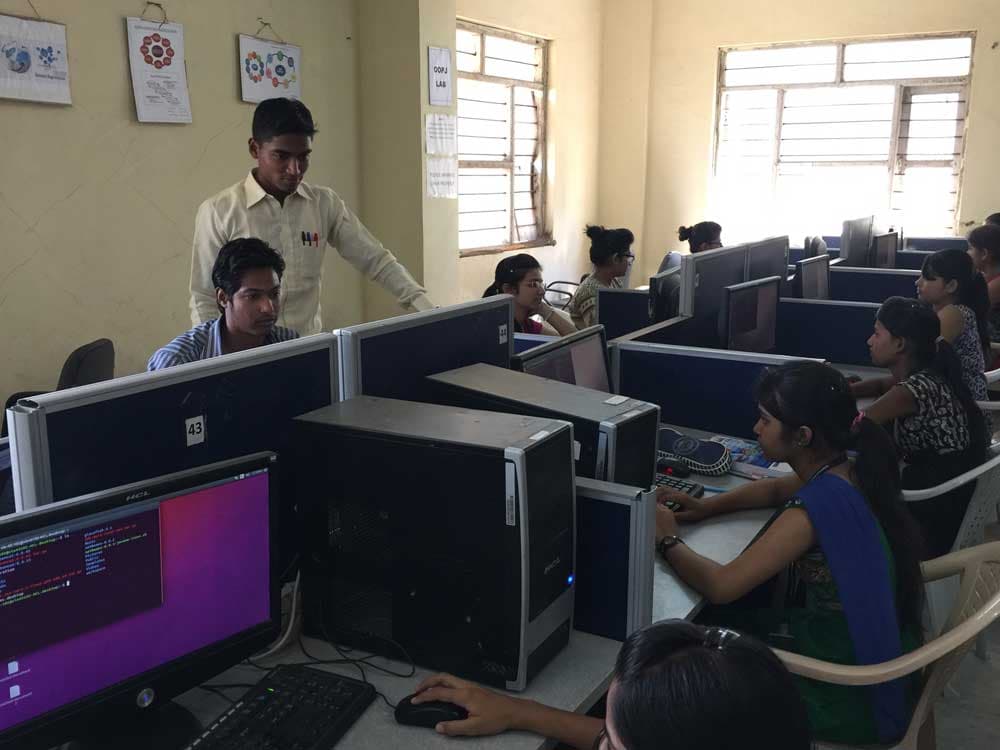 Sigma Institute of Engineering Vadodara Laboratory photo 16