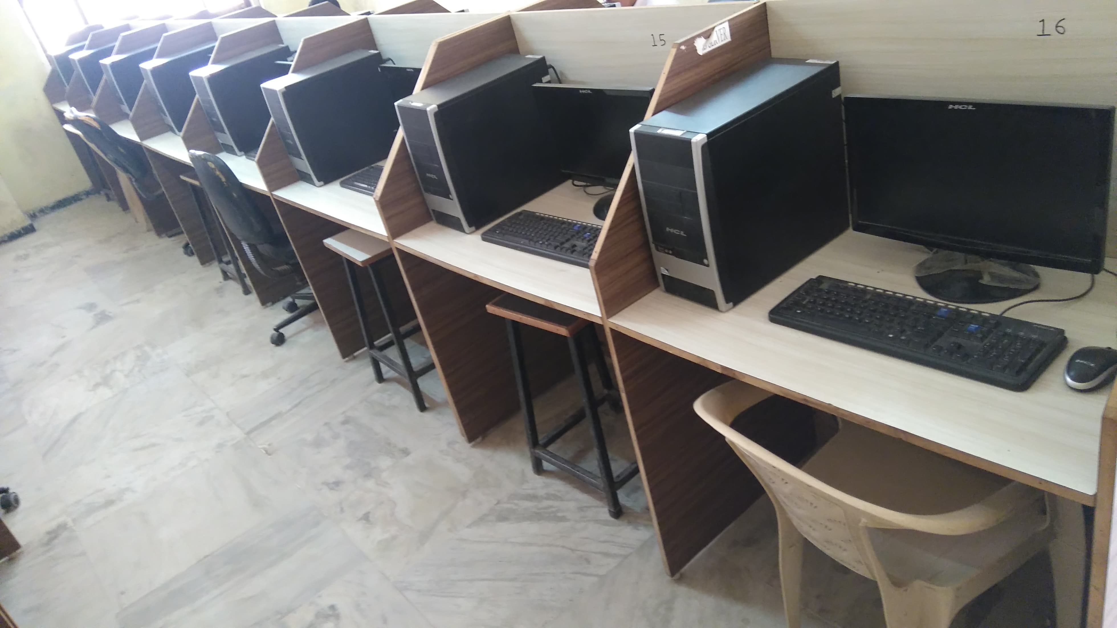 Sigma Institute of Engineering Vadodara Laboratory photo 17