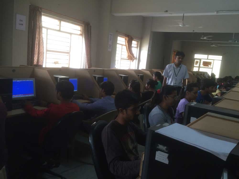 Sigma Institute of Engineering Vadodara Laboratory photo 10