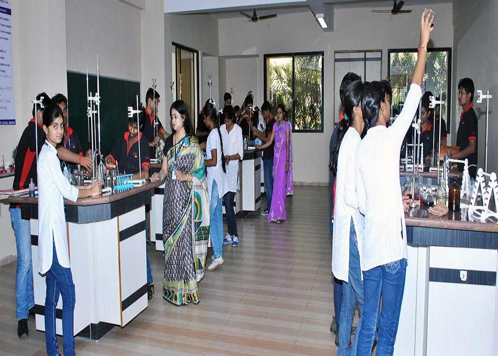 Chhattisgarh institute of management and technology Bhilai Infrastructure photo 2