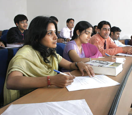 Amity Institute of Psychology and Allied Sciences Noida Classrooms photo 4